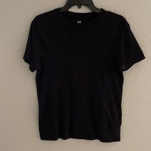 Black Tee